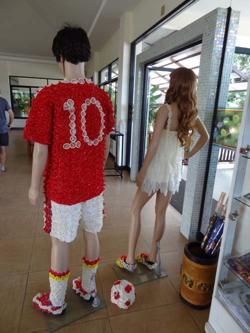 mannequins at cabbages and condoms restaurant