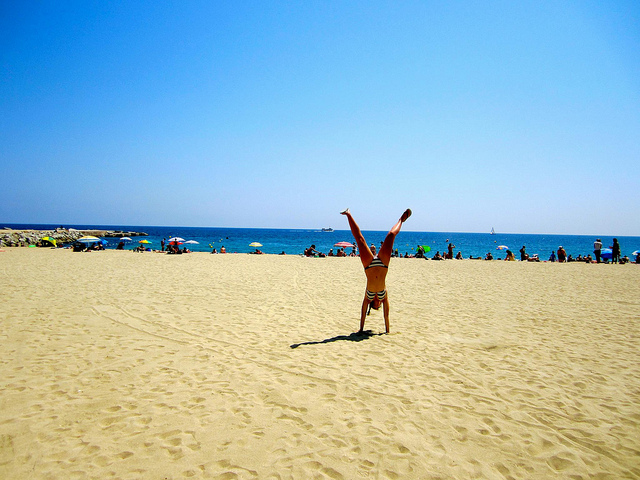 cartwheel-on-barcelona-beach